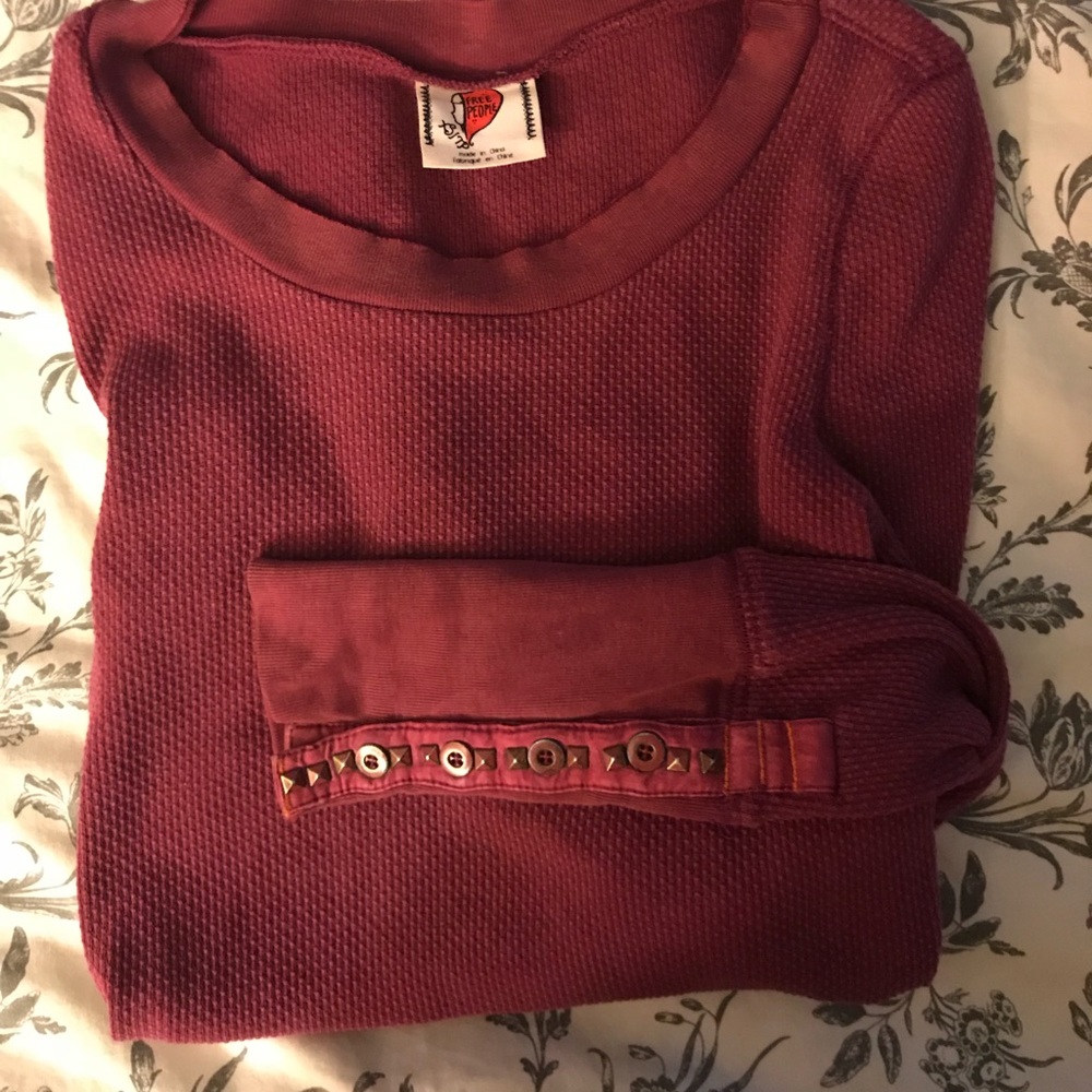 Free people long sleeve with sleeve detailing